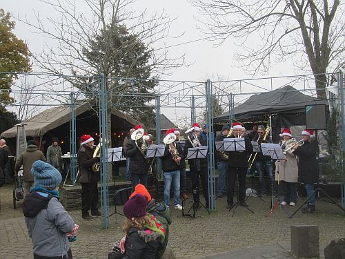 Foto vom Weihnachtsmarkt in Thomm