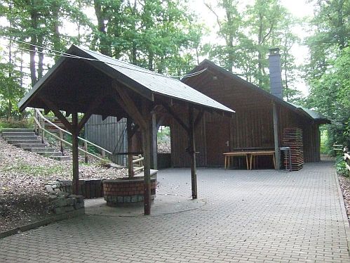 Jungenwaldhütte